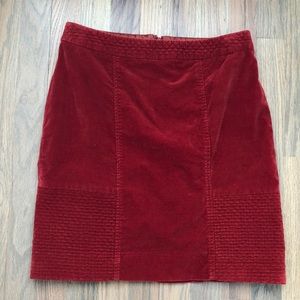 Red Anthropologie Skirt with quilted details, sz 4